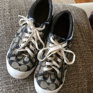 COACH Francesca Womens Size 10 Retro Black and Gray Sneakers